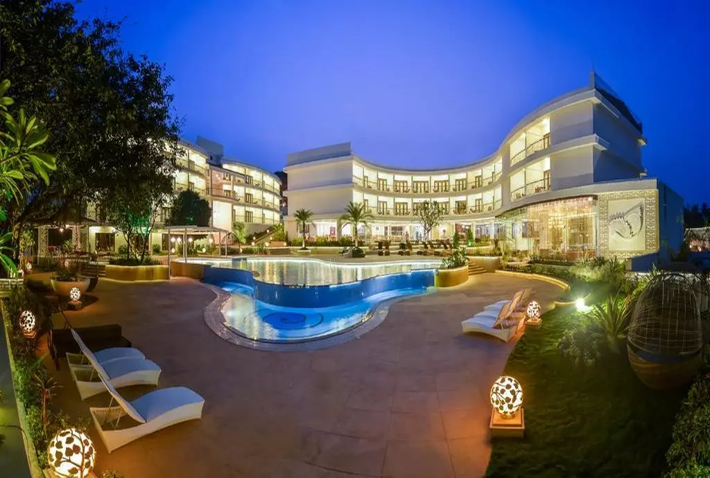 hotel park regis goa_shabavizparvaz_01.jpg